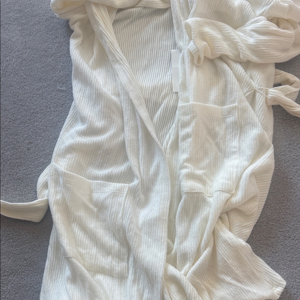 Charter Club Cream Ribbed Robe - Picture 6 of 6